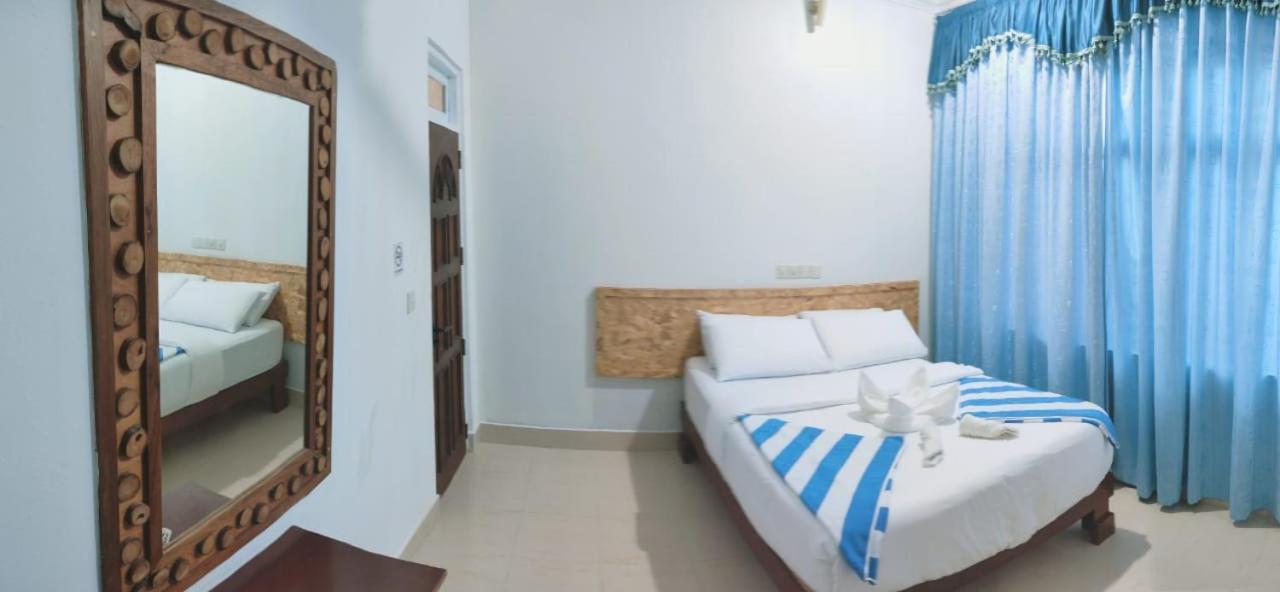 Hotel La Isla Tropica - Maldives Guraidhoo  Exterior foto